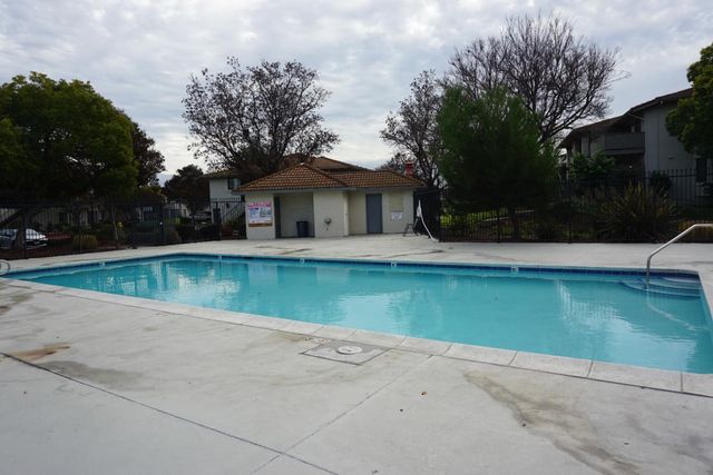 340 Kenbrook Circle, San Jose, CA 95111