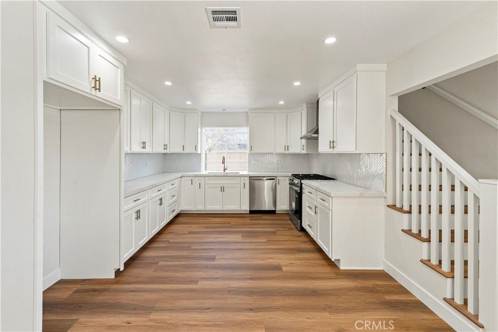 310 N Swidler, Orange, CA 92869 — photo 3