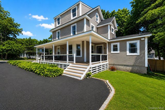11 Gilbert Street, Northport, NY 11768