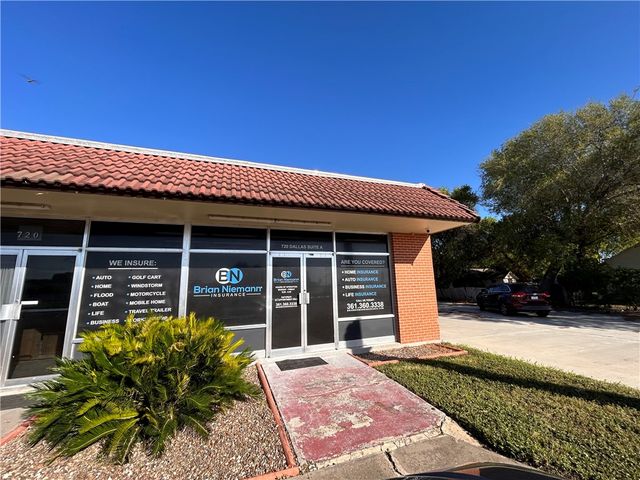 720 Dallas St A, Portland, TX 78374