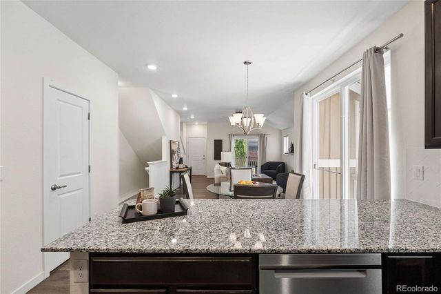 2887 S Fox Street, Englewood, CO 80110