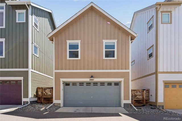 2887 S Fox Street, Englewood, CO 80110
