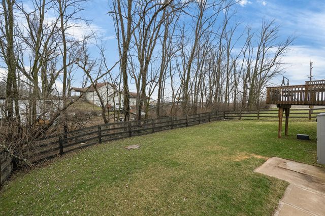 102 Ashley Drive, Dry Ridge, KY 41035