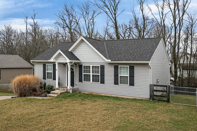 102 Ashley Drive, Dry Ridge, KY 41035