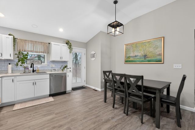 102 Ashley Drive, Dry Ridge, KY 41035