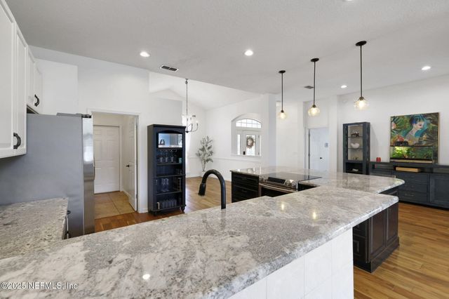 246 EDGEWATER BRANCH Drive, St. Johns, FL 32259