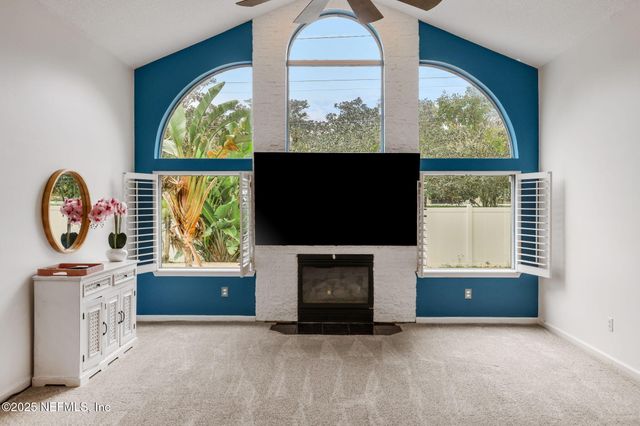 246 EDGEWATER BRANCH Drive, St. Johns, FL 32259