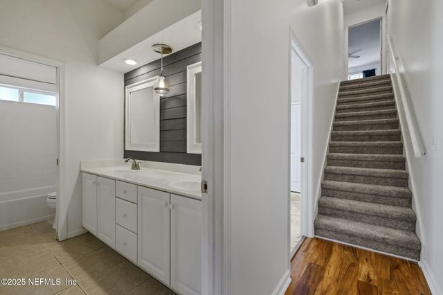 246 EDGEWATER BRANCH Drive, St. Johns, FL 32259