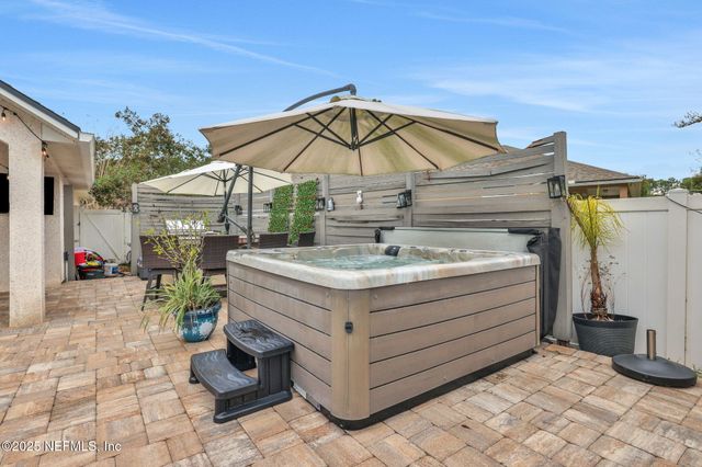 246 EDGEWATER BRANCH Drive, St. Johns, FL 32259