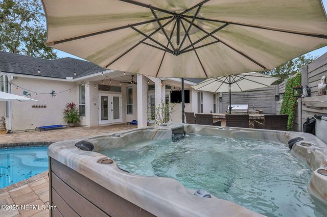 246 EDGEWATER BRANCH Drive, St. Johns, FL 32259