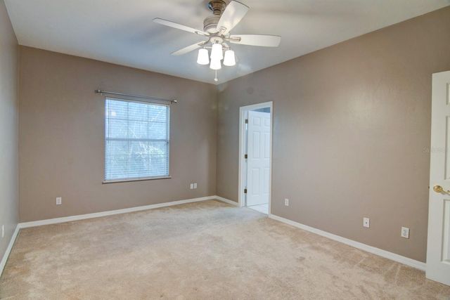 4933 NW 1ST PLACE 110, Gainesville, FL 32607