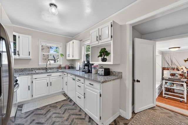 7400 Heather Rd, Fair Oaks, CA 95628