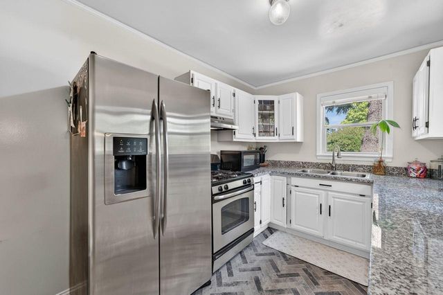 7400 Heather Rd, Fair Oaks, CA 95628