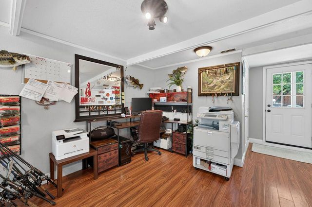 7400 Heather Rd, Fair Oaks, CA 95628