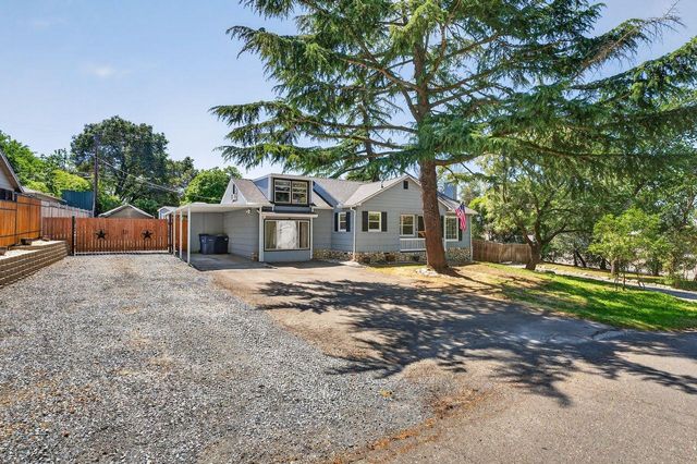 7400 Heather Rd, Fair Oaks, CA 95628