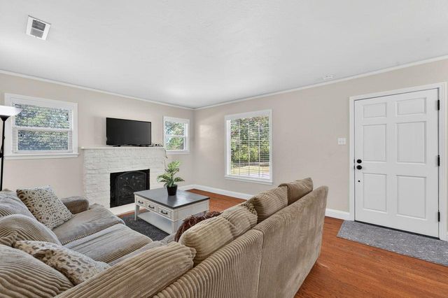 7400 Heather Rd, Fair Oaks, CA 95628