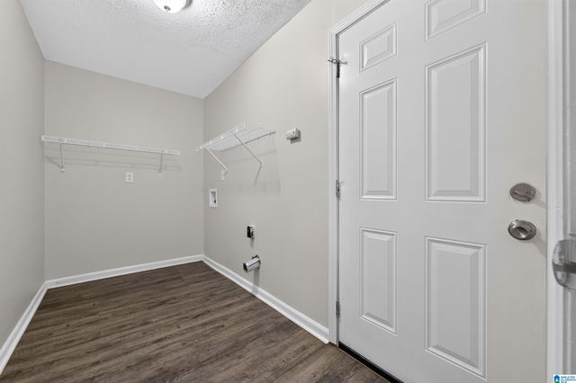 3047 APPLE VALLEY LANE, Birmingham, AL 35215