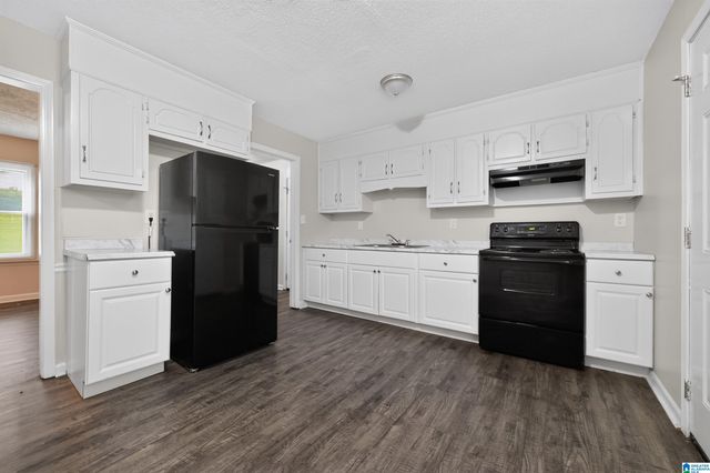 3047 APPLE VALLEY LANE, Birmingham, AL 35215