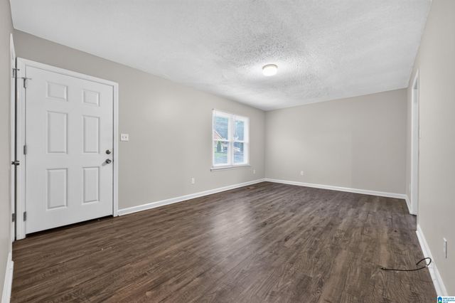 3047 APPLE VALLEY LANE, Birmingham, AL 35215