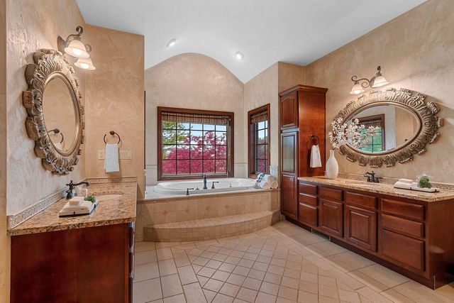 3463 GRAND MEADOWS CROSSING, Neenah, WI 54956