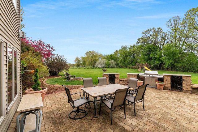 3463 GRAND MEADOWS CROSSING, Neenah, WI 54956