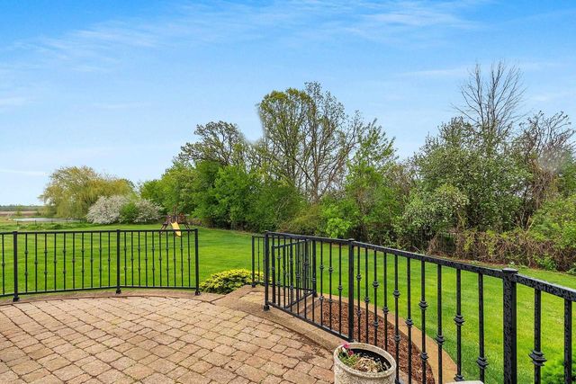 3463 GRAND MEADOWS CROSSING, Neenah, WI 54956