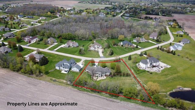 3463 GRAND MEADOWS CROSSING, Neenah, WI 54956