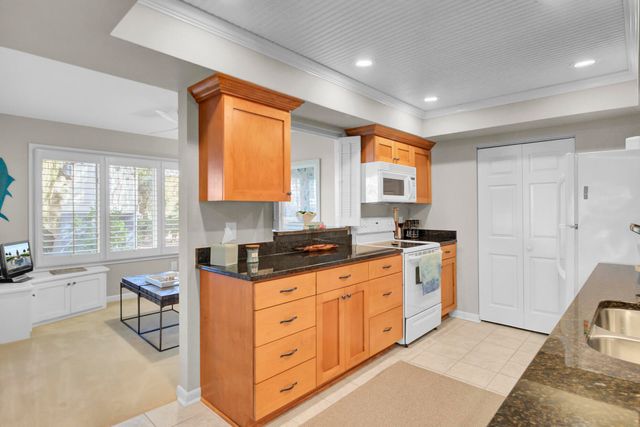 409 Yacht Harbor Court 409, Isle Of Palms, SC 29451