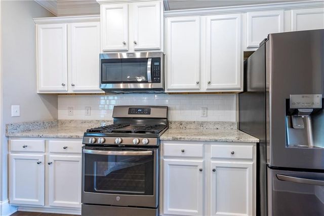 608 Madison Court, Ball Ground, GA 30107
