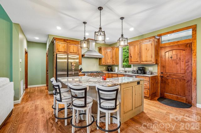 1067 English Ridge Drive, Mars Hill, NC 28754