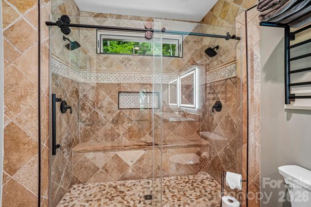 1067 English Ridge Drive, Mars Hill, NC 28754
