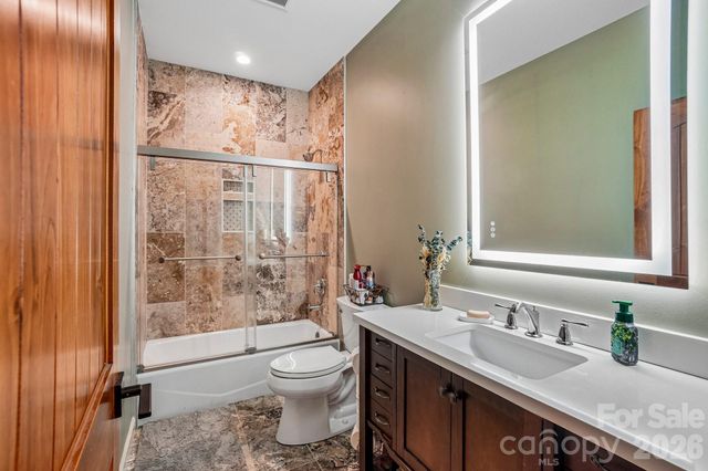 1067 English Ridge Drive, Mars Hill, NC 28754