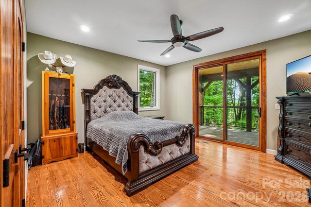 1067 English Ridge Drive, Mars Hill, NC 28754