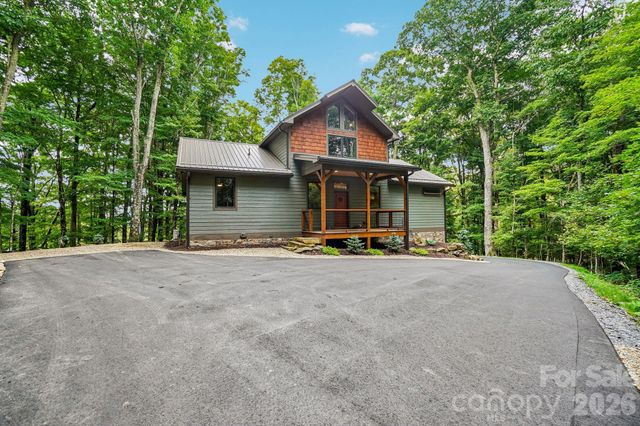 1067 English Ridge Drive, Mars Hill, NC 28754