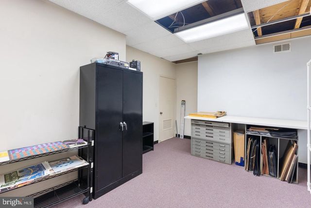 10729 GLOXINIA DR, Rockville, MD 20852