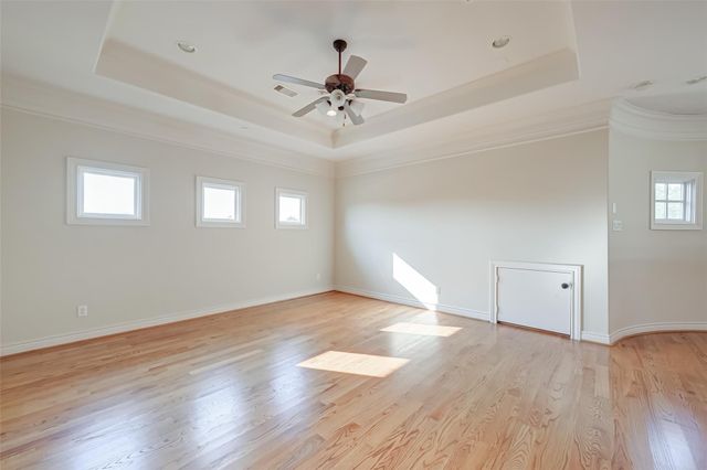 4623 Laurel Street, Bellaire, TX 77401