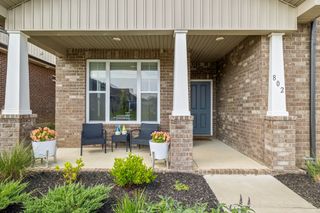 802 Carnation Dr, Smyrna, TN 37167