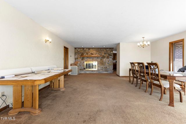 7366 Circle Point Drive, Talbott, TN 37877