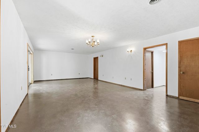 7366 Circle Point Drive, Talbott, TN 37877