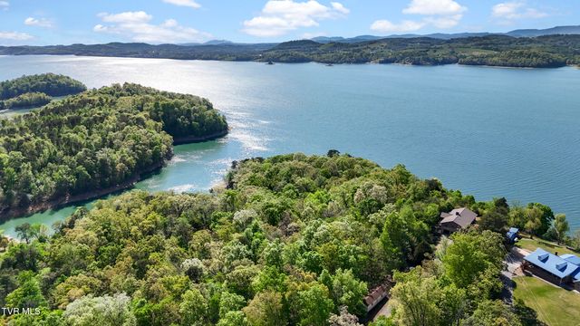 7366 Circle Point Drive, Talbott, TN 37877