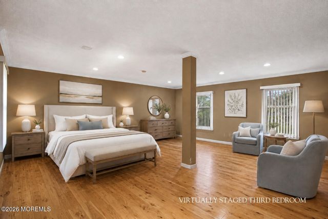 30 S Lakeview Drive, Jackson, NJ 08527