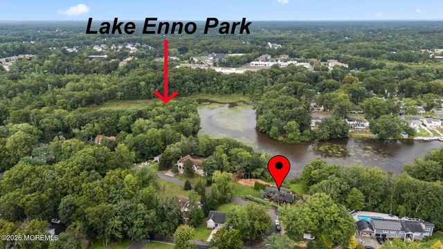 30 S Lakeview Drive, Jackson, NJ 08527