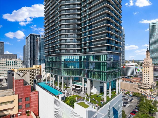 398 NE 5th St 3805, Miami, FL 33132