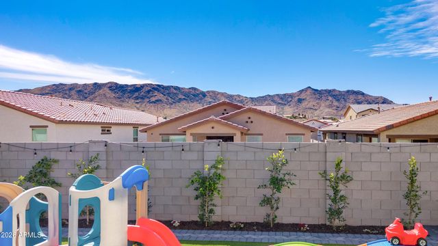 2831 W THURMAN Drive, Laveen, AZ 85339