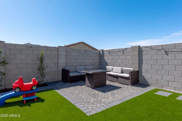 2831 W THURMAN Drive, Laveen, AZ 85339