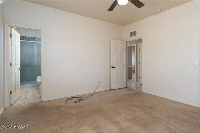 10193 E Windtalker Road, Hereford, AZ 85615