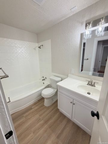 134 SHASTA AVE, San Antonio, TX 78221