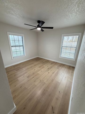 134 SHASTA AVE, San Antonio, TX 78221