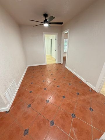 134 SHASTA AVE, San Antonio, TX 78221