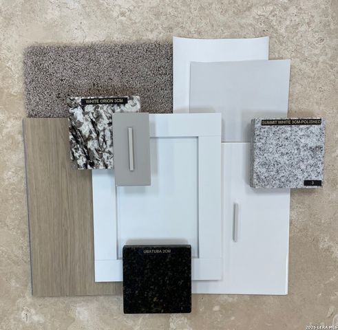 165 Ashley Loop, San Antonio, TX 78253